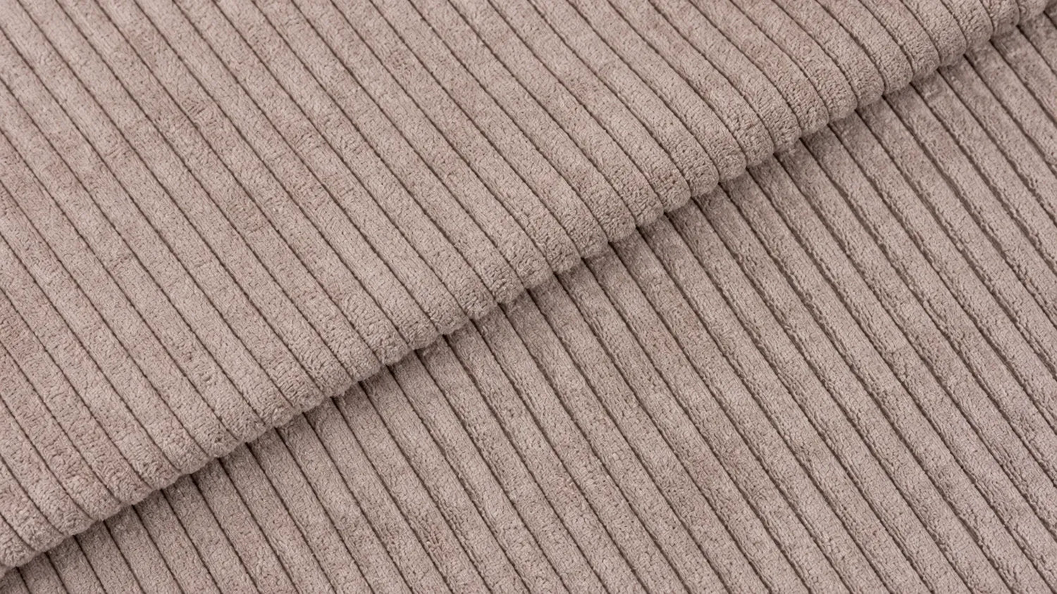 Pelenų rožinis velvetas