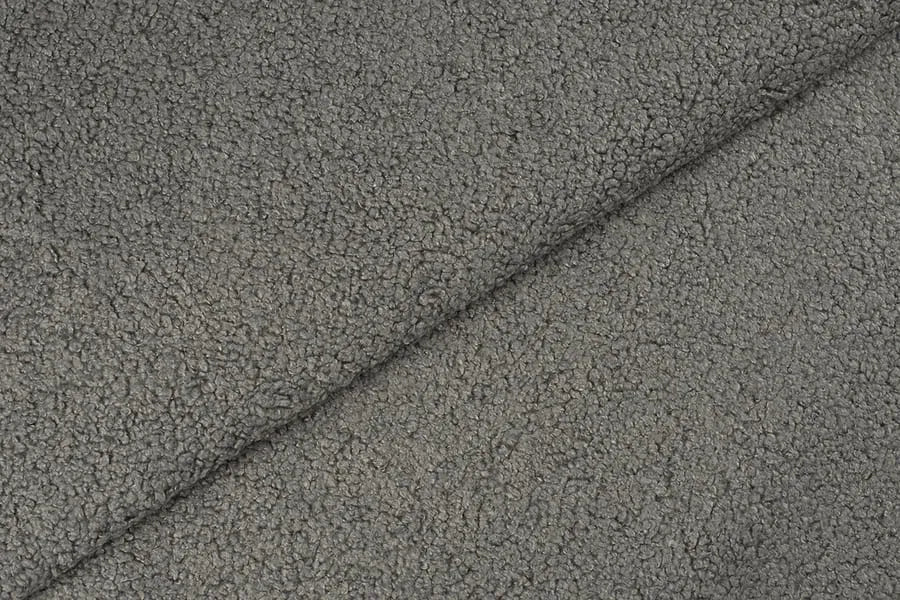 Pilka woolly